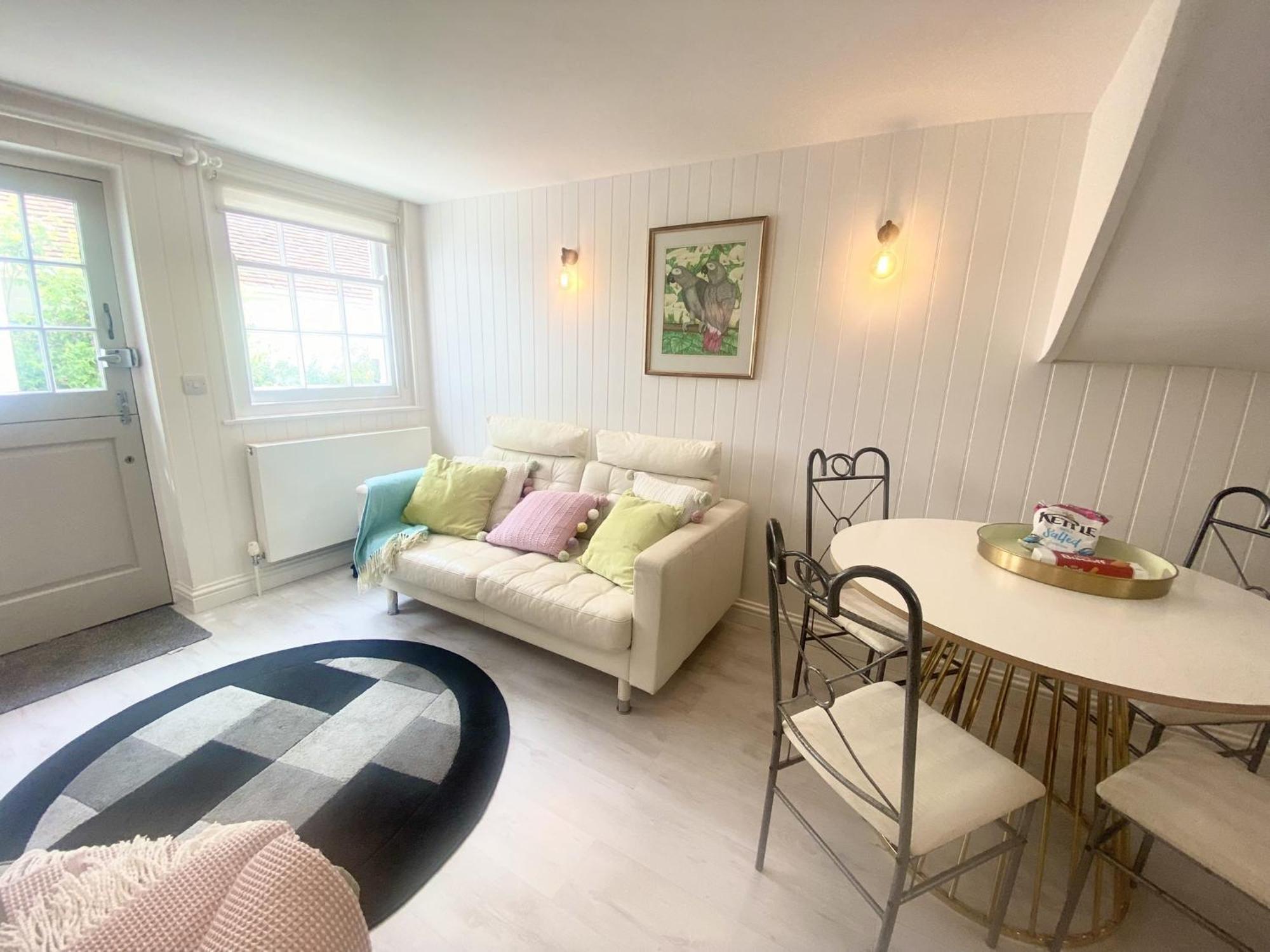 Stylish Cottage With Quay And River View Lymington Exterior foto